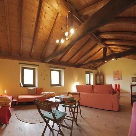 La Casa Del Bosco Camerata Cornello